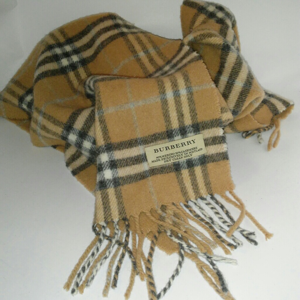 BURBERRY SCARF